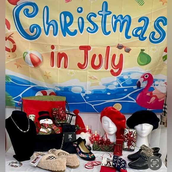 🎄CHRISTMAS IN JULY⛱️ - Picture 11 of 11